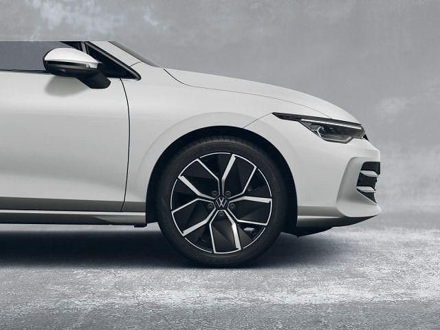 Gebraucht VW Golf VIII Edition 150 PS (110 kW) 2024 Pure white Limousine