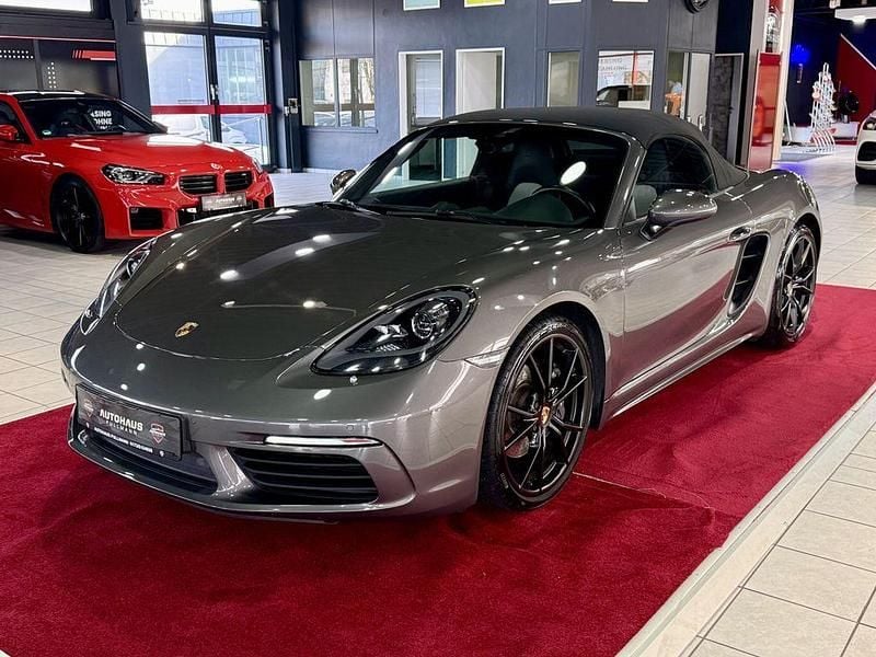 Grau Gebraucht 2019 Porsche Boxster Cabrio | 54.200 € (Guter Preis) - Bild 1/4