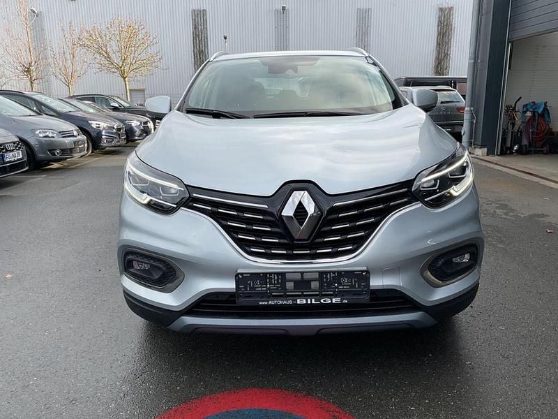 Gebraucht Renault Kadjar Techno 158 PS (116 kW) 2022 Silber SUV