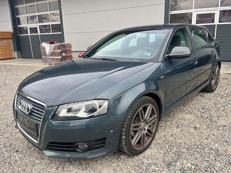 Grau Gebraucht 2009 Audi A3 Sportback S-line plus Limousine | 4.999 € (Superpreis) - Bild 1/4