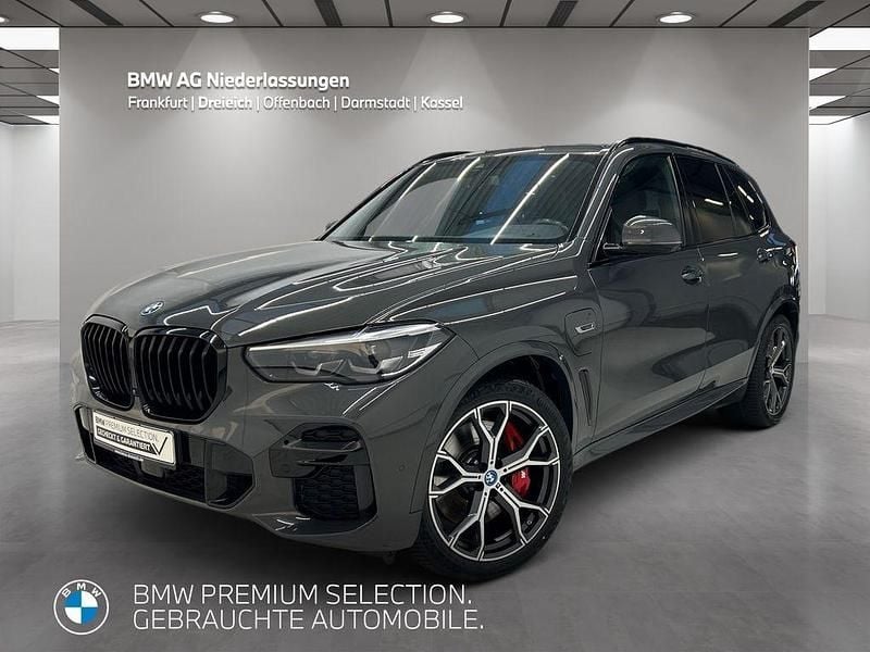 Grau Gebraucht 2022 BMW X5 M Sport SUV | 59.890 € (Fairer Preis) - Bild 1/4