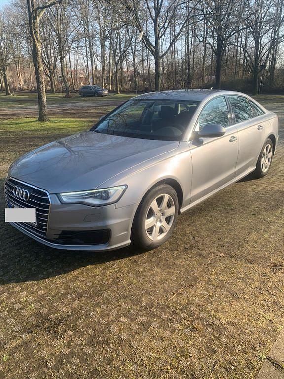 Gebraucht Audi A6 Sport 218 PS (160 kW) 2016 Grau Limousine