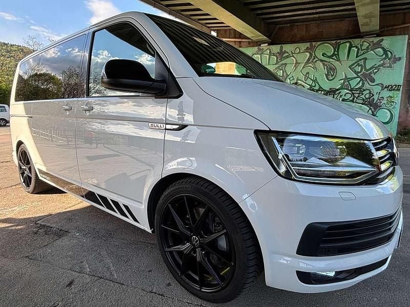 Gebraucht VW Multivan Edition 199 PS (146 kW) 2019 Candyweiß Van / Kleinbus