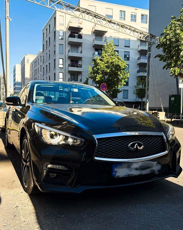 Andere außenfarben Gebraucht 2016 Infiniti Q50 Sport Tech Limousine | 14.100 € (Guter Preis) - Bild 1/4