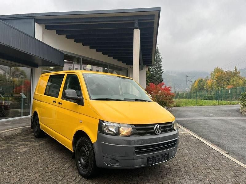 Gebraucht VW T5 84 PS (61 kW) 2013 Gelb Van