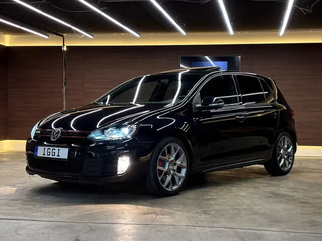 Gebraucht VW Golf VII Edition 220 PS (161 kW) 2014 Schwarz Limousine