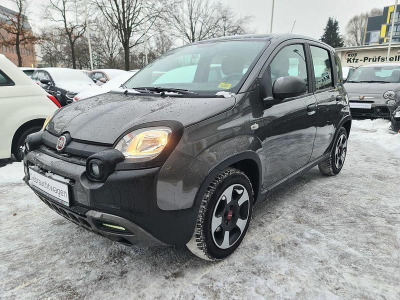 Gebraucht Fiat Panda Cross Cross 69 PS (50 kW) 2023 Grau Kleinwagen