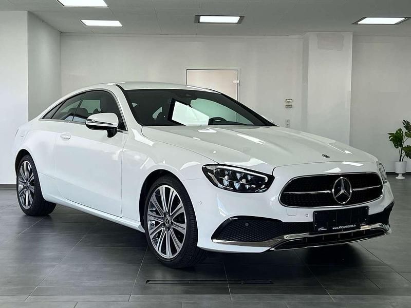 Polarweiss unilack Gebraucht 2021 Mercedes E200 Coupé | 37.999 € (Guter Preis) - Bild 1/4