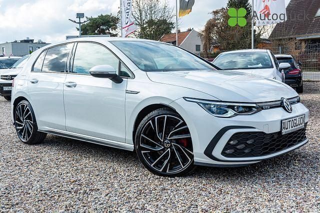 Weiß Gebraucht 2021 VW Golf VIII GTD Limousine | 29.990 € (Fairer Preis) - Bild 1/4
