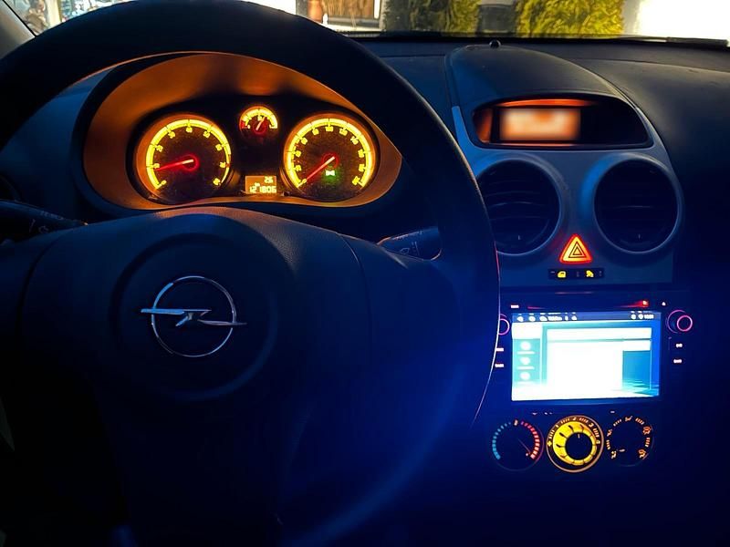 Gebraucht Opel Corsa 59 PS (43 kW) 2009 Gelb Kleinwagen