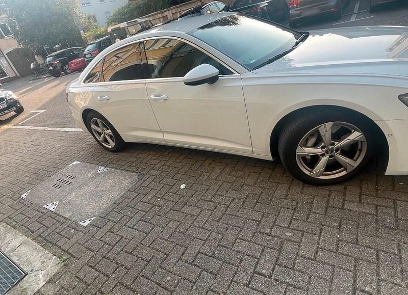 Gebraucht Audi A6 Sport 245 PS (180 kW) 2020 Weiß Limousine
