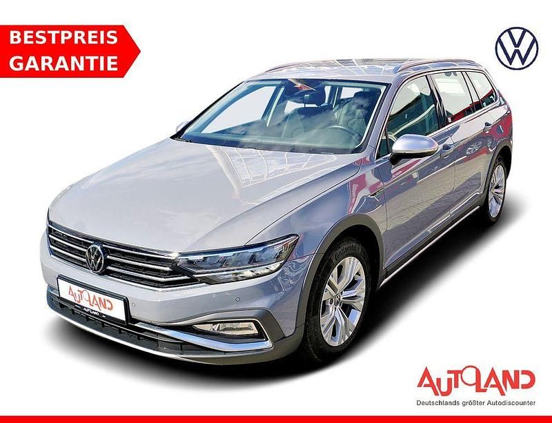 Grau Gebraucht 2023 VW Passat Alltrack Kombi | 30.950 € (Fairer Preis) - Bild 1/4