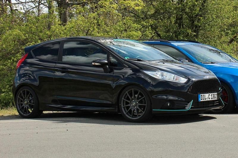 Gebraucht Ford Fiesta ST 209 PS (153 kW) 2015 Schwarz