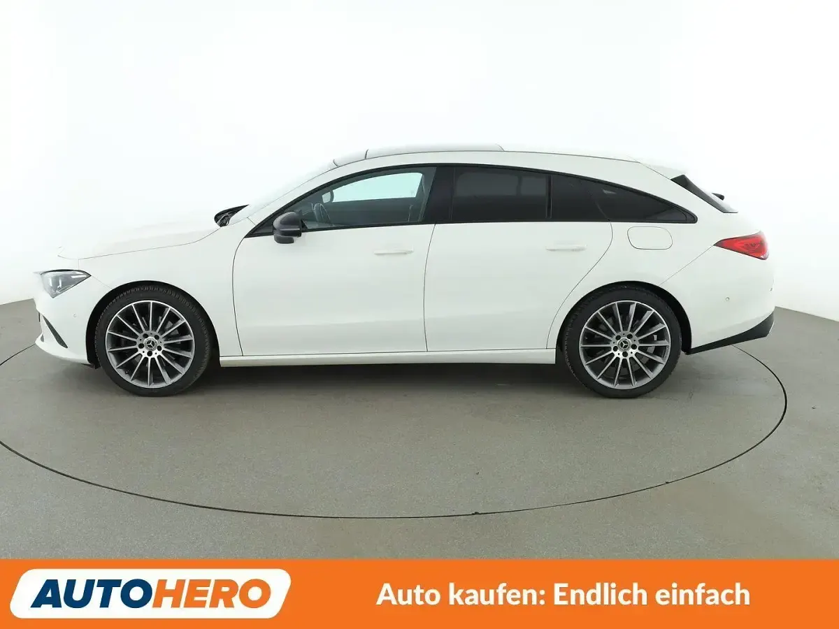 Gebraucht Mercedes CLA220 Shooting Brake Progressive 190 PS (139 kW) 2019 Weiß Kombi