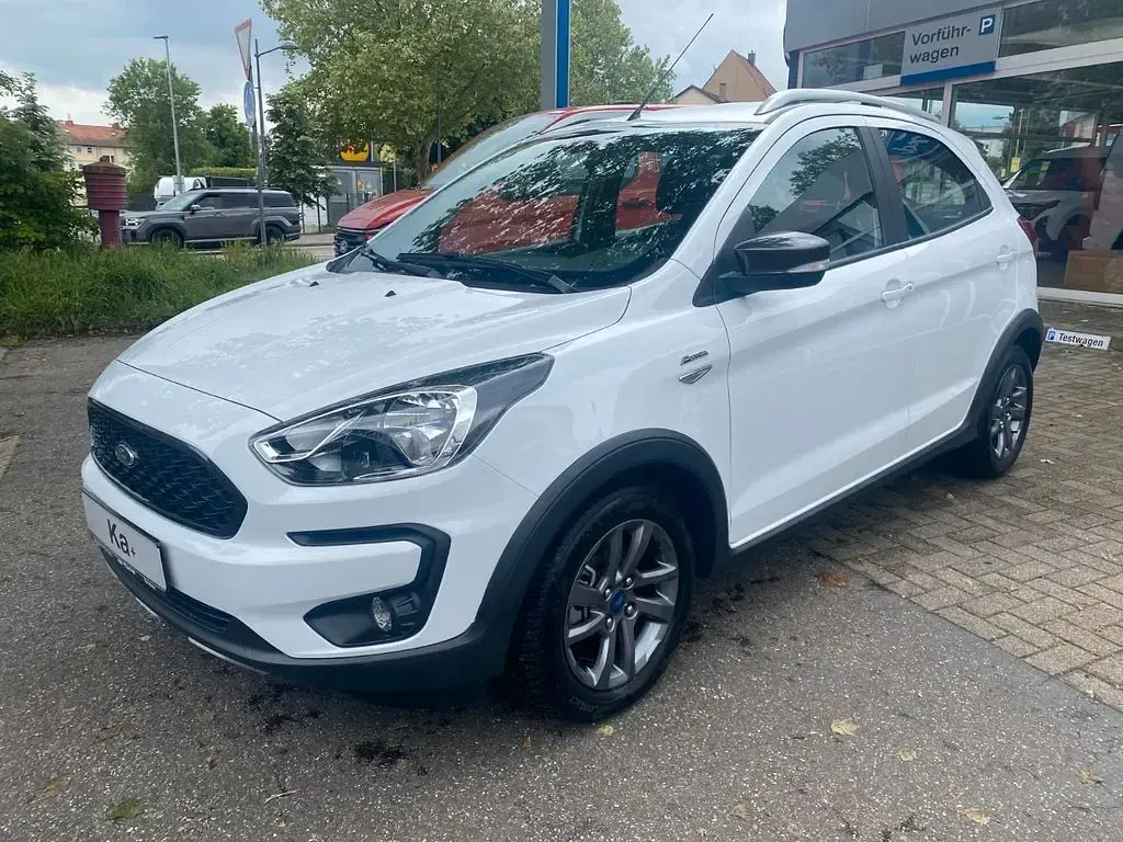 Gebraucht Ford Ka Plus Active 86 PS (63 kW) 2019 Weiß Kleinwagen