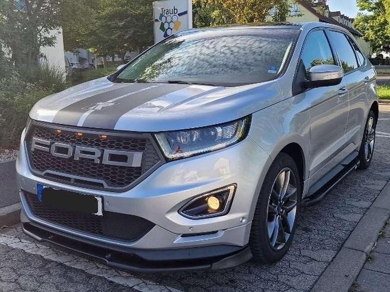 Second-hand Ford Edge ST-Line 209 CP (153 kW) 2018 Argintiu SUV