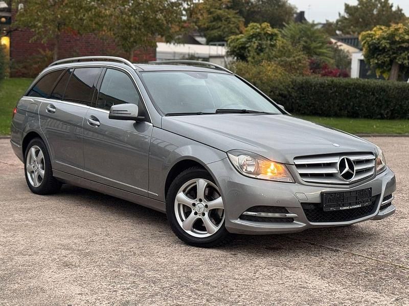 Silber Gebraucht 2012 Mercedes C220 Avantgarde Kombi | 8.499 € (Guter Preis) - Bild 1/4