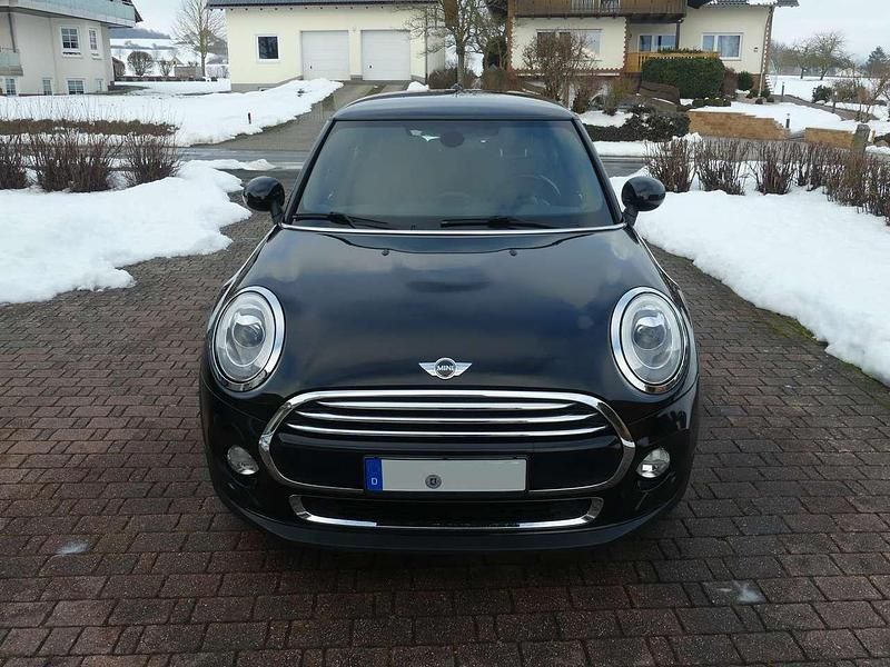 Gebraucht Mini Cooper Chili 136 PS (100 kW) 2016 Schwarz Kleinwagen