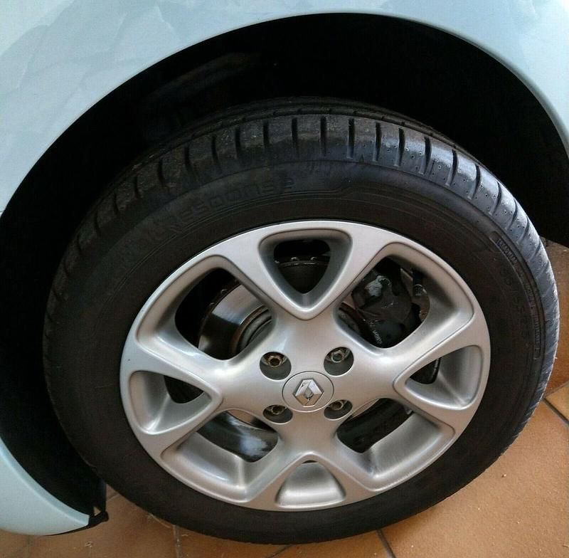 Gebraucht Renault Twingo Luxe 90 PS (66 kW) 2015 Blau Kleinwagen