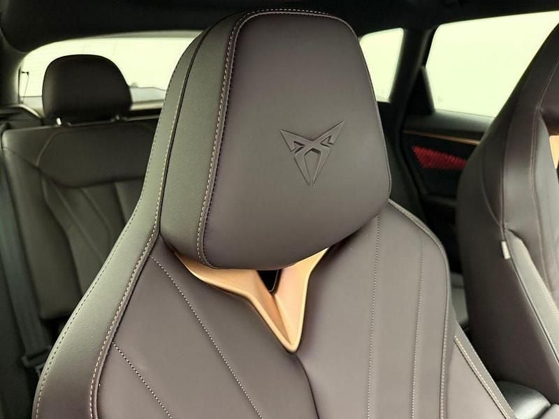 Gebraucht Cupra Terramar VZ 272 PS (200 kW) 2024 Violett SUV