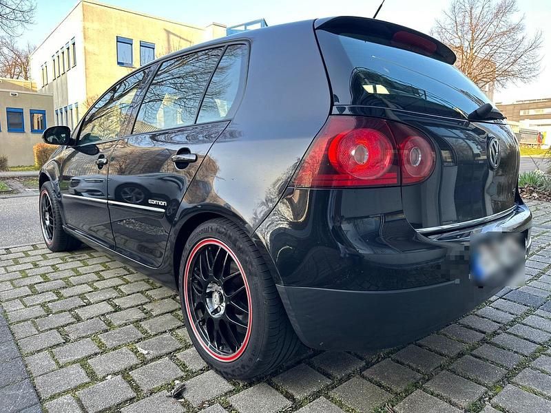Gebraucht VW Golf VI Edition 80 PS (58 kW) 2008 Schwarz Kleinwagen