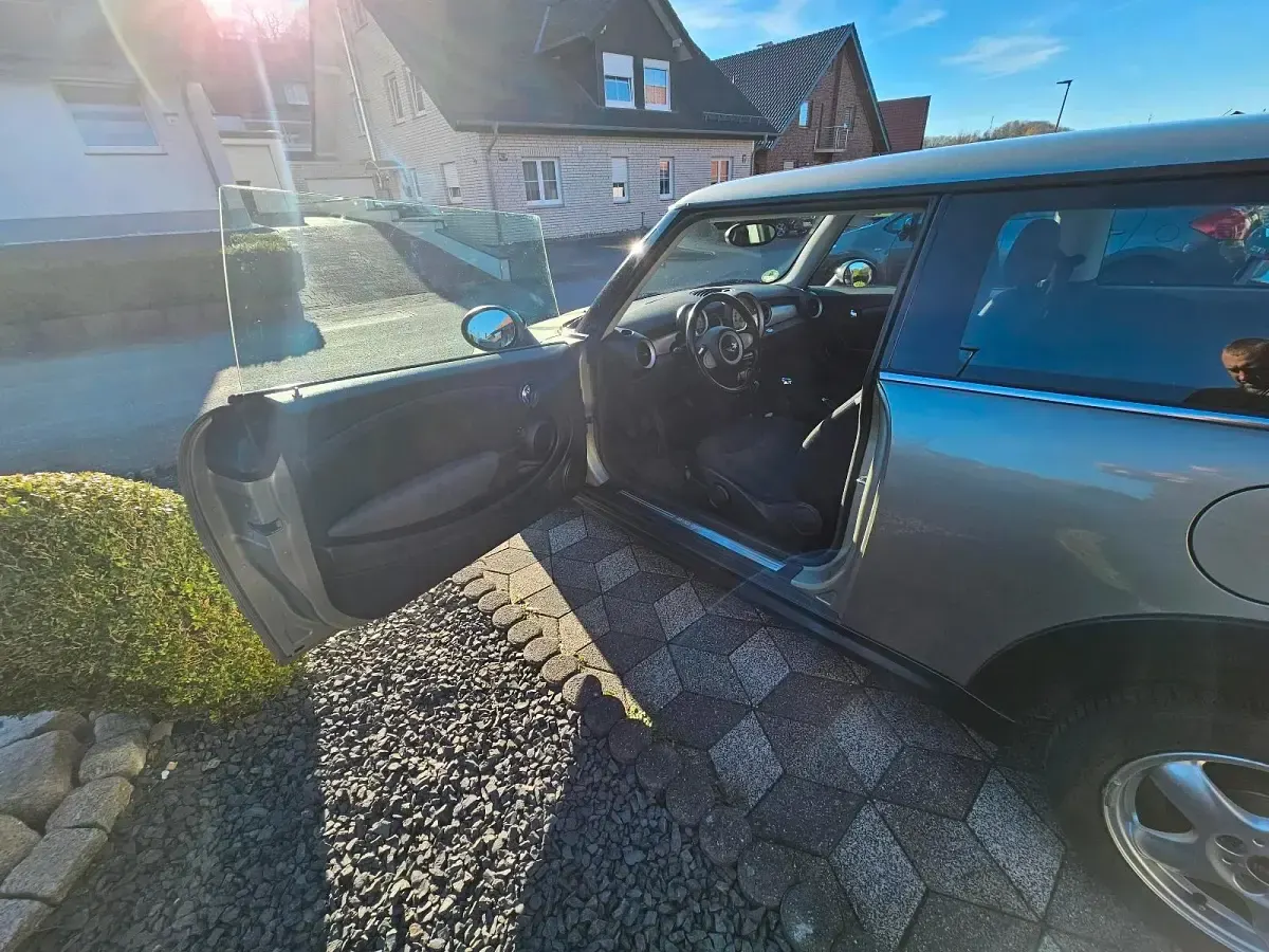 Usata Mini Cooper 95 CV (69 kW) 2008 Argento Utilitaria