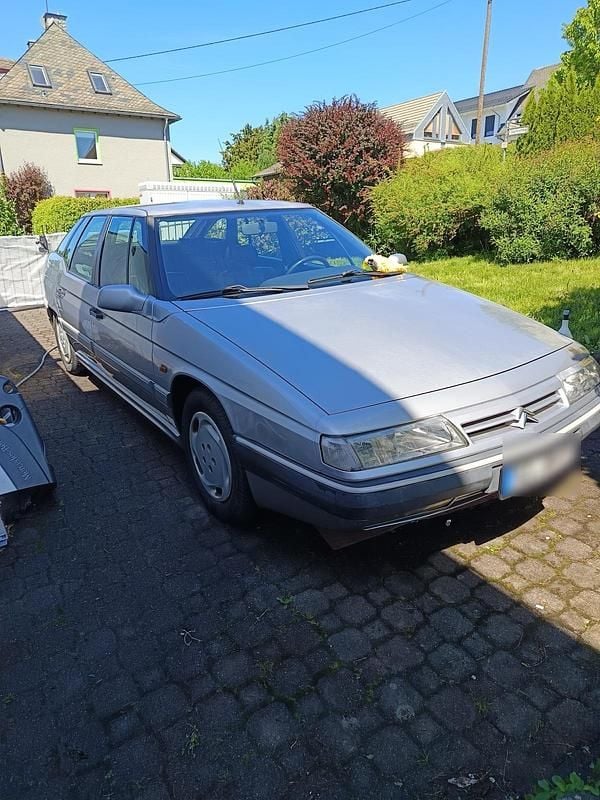 Grau Gebraucht 1997 Citroën XM Limousine | 1.000 € - Bild 1/1