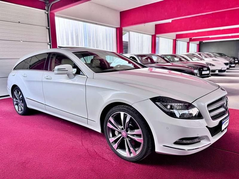 Gebraucht Mercedes CLS350 265 PS (194 kW) 2014 Diamantweiß designo lack Kombi