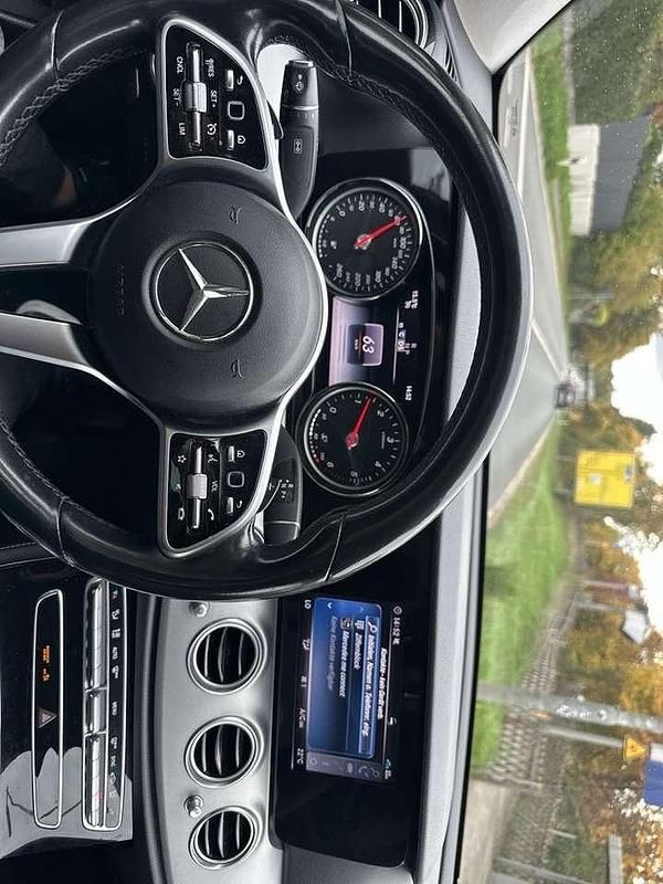 Gebraucht Mercedes E200 150 PS (110 kW) 2019 Limousine