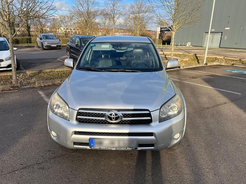 Silber Gebraucht 2006 Toyota RAV4 SUV | 3.000 € (Superpreis) - Bild 1/4