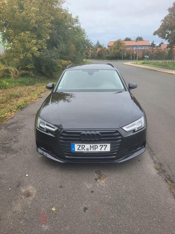 Schwarz Gebraucht 2019 Audi A4 Performance Kombi | 20.000 € (Fairer Preis) - Bild 1/4