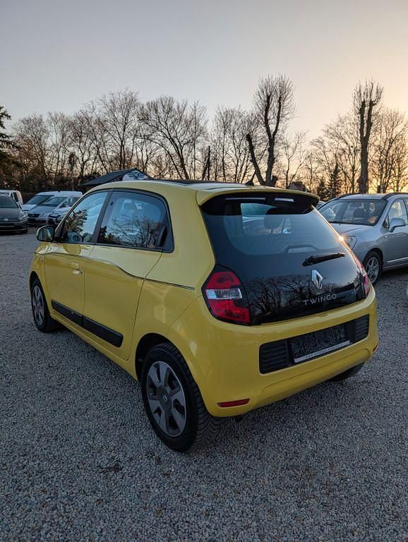 Gebraucht Renault Twingo 69 PS (50 kW) 2016 Gelb Kleinwagen