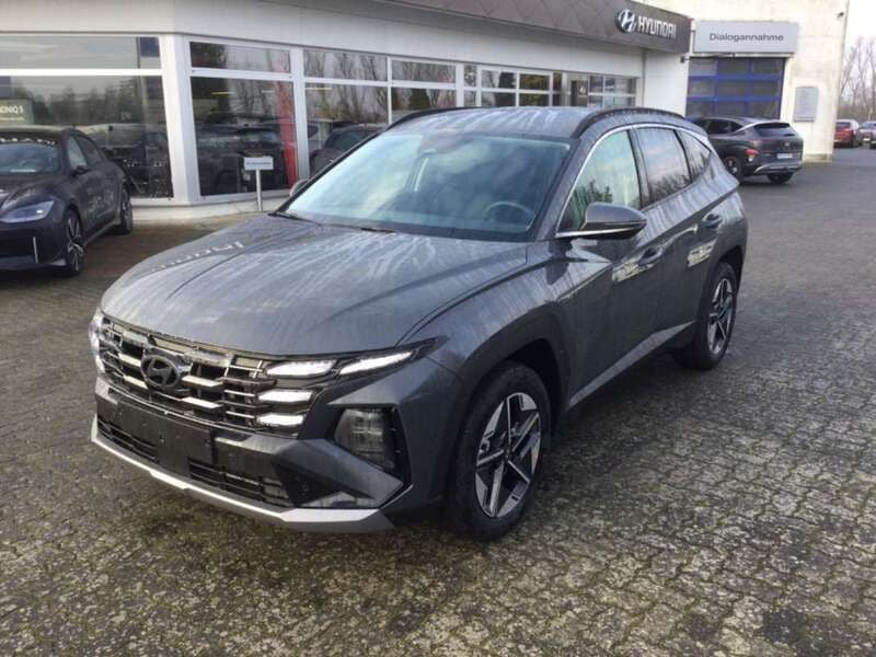 Grau Neu 2024 Hyundai Tucson Trend SUV | 34.990 € (Fairer Preis) - Bild 1/4