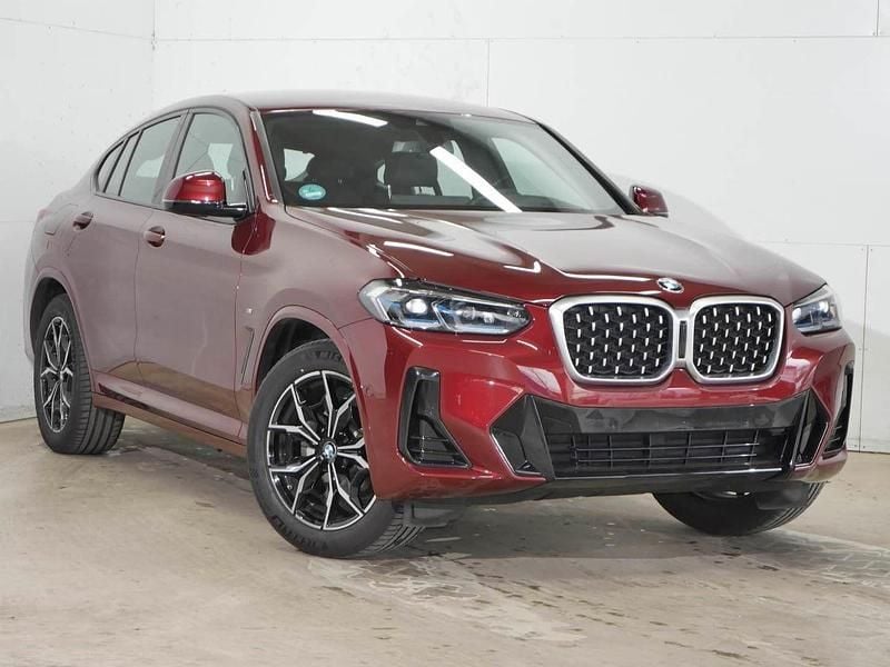 Gebraucht BMW X4 Efficient Dynamics 184 PS (135 kW) 2025 Schwarz SUV