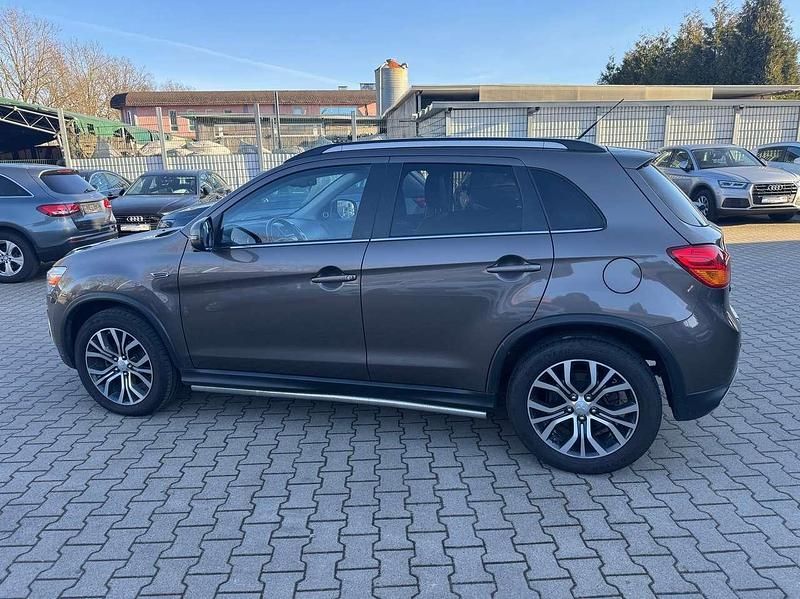 Gebraucht Mitsubishi ASX Top 150 PS (110 kW) 2015 Braun SUV