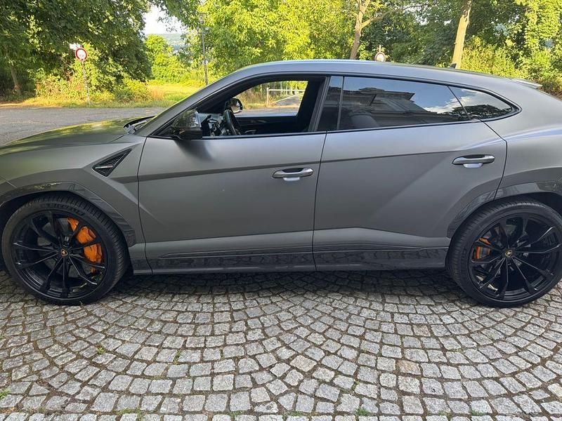 Second-hand Lamborghini Urus 650 CP (478 kW) 2021 Gri SUV