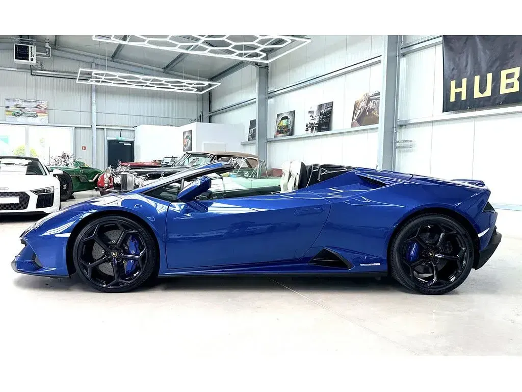 Gebraucht Lamborghini Huracán 640 PS (470 kW) 2020 Blau Cabrio