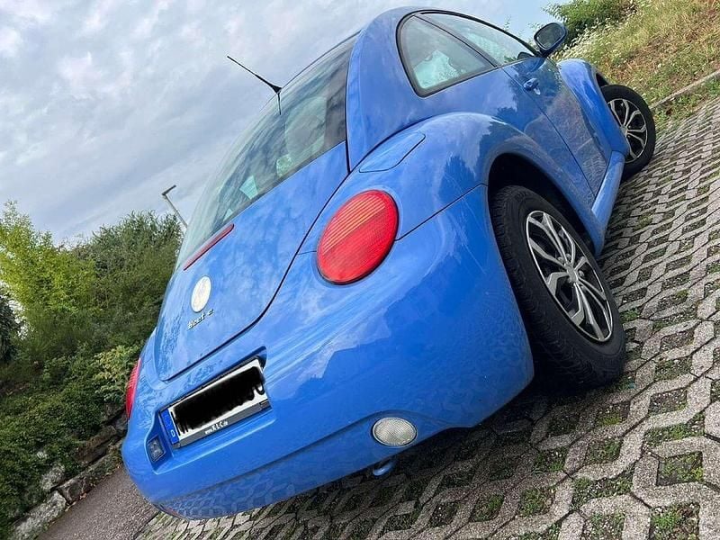 Gebraucht VW New Beetle 75 PS (55 kW) 2003 Blau Kleinwagen