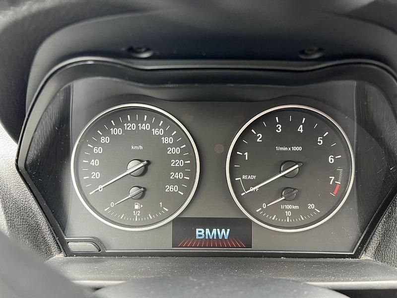 Gebraucht BMW 116 Advantage 109 PS (80 kW) 2016 Schwarz Kleinwagen