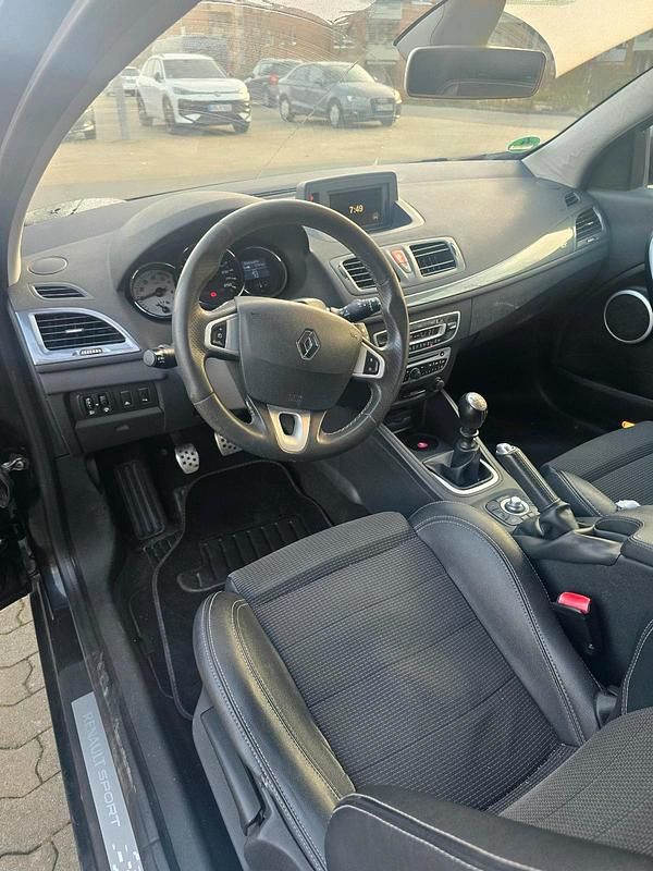 Gebraucht Renault Mégane Coupé GT 160 PS (117 kW) 2010 Schwarz Coupé