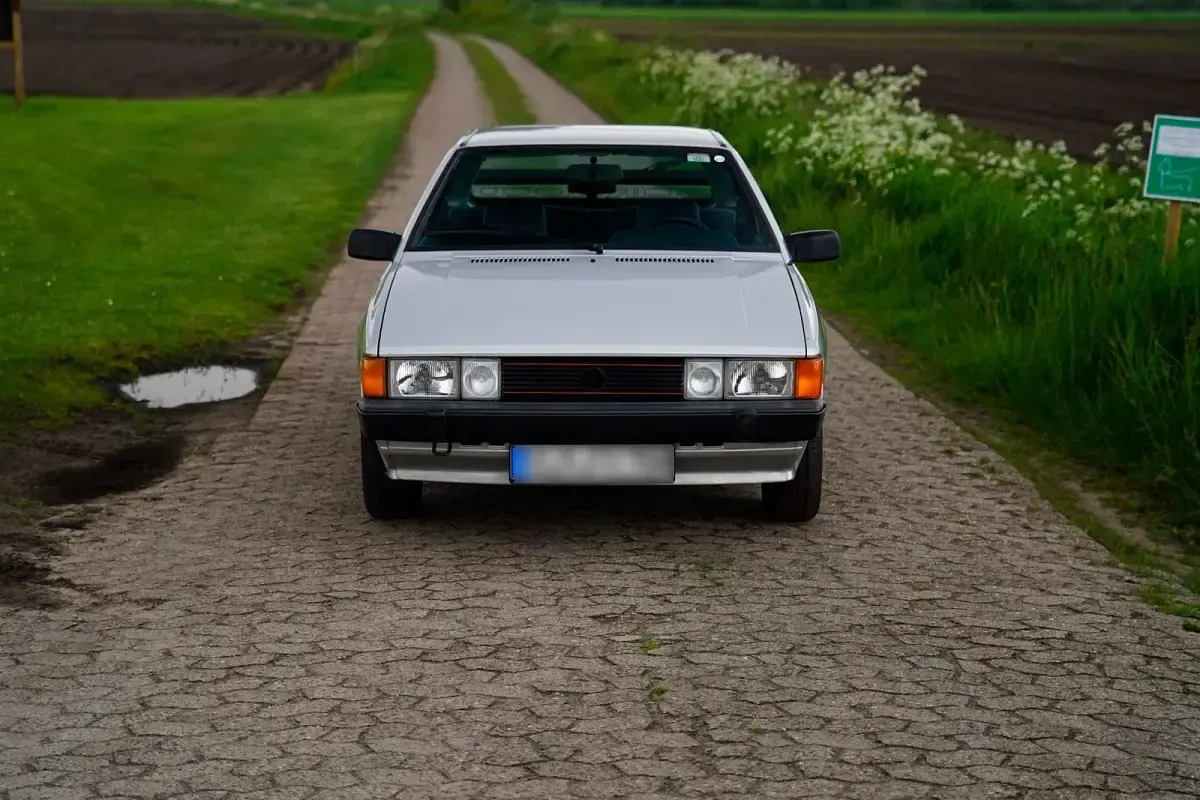Gebraucht VW Scirocco GT 70 PS (51 kW) 1982 Silber Coupé