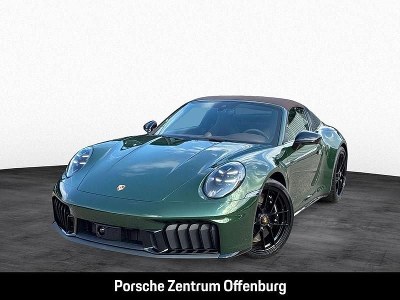 Grün Neu 2025 Porsche 911 Targa 4 Cabrio | 227.068 € (Fairer Preis) - Bild 1/4