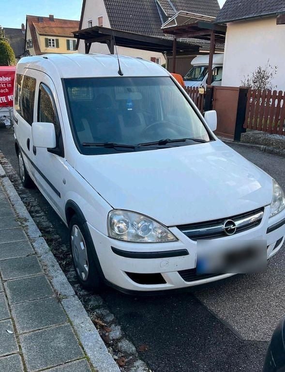 Gebraucht Opel Combo Edition 101 PS (74 kW) 2009 Weiß Van / Kleinbus