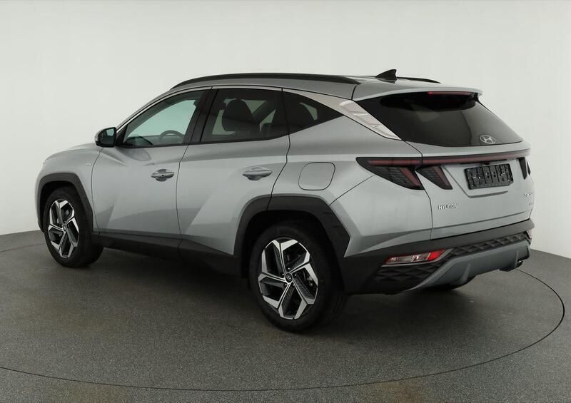 Shimmering silver metallic Gebraucht 2024 Hyundai Tucson Prime SUV | 36.495 € (Guter Preis) - Bild 1/1