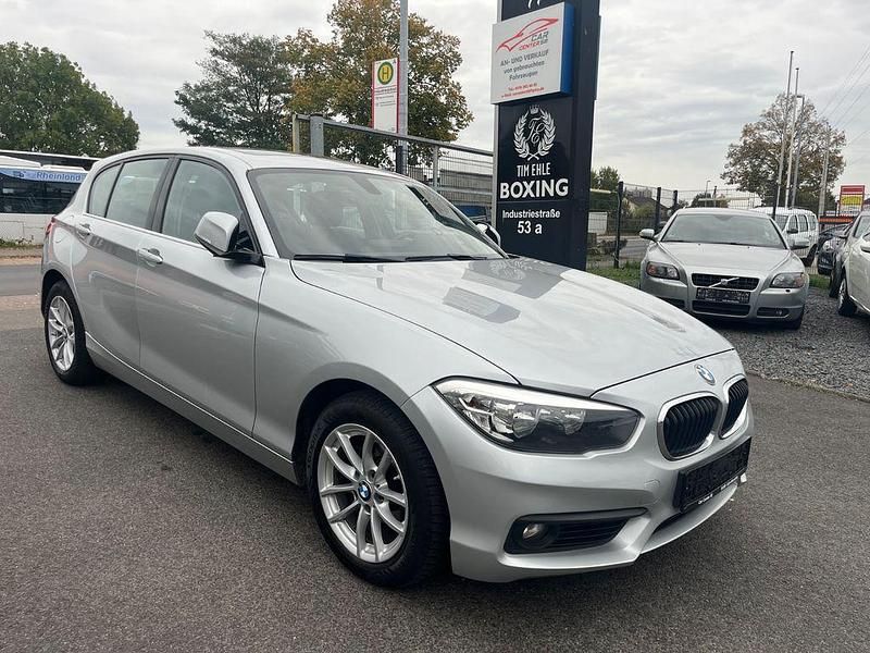 Silber Gebraucht 2017 BMW 118 Advantage Kleinwagen | 7.990 € (Guter Preis) - Bild 1/4