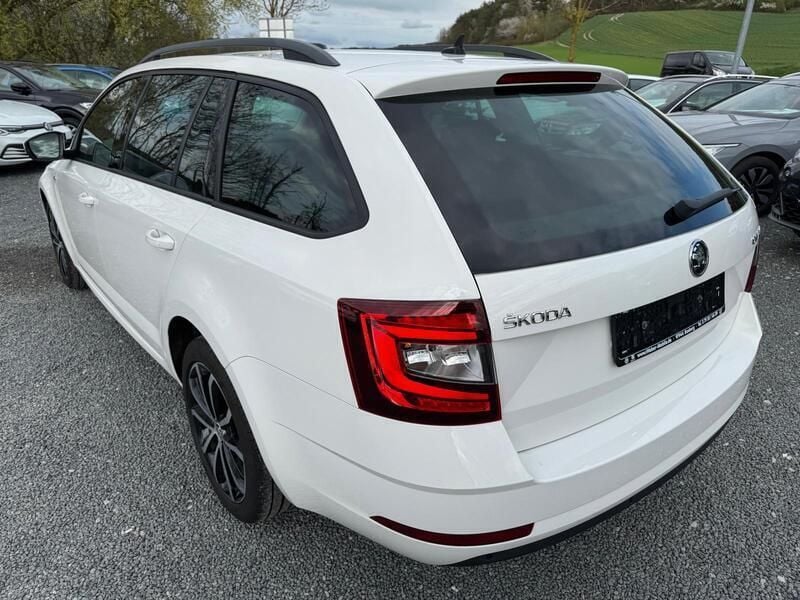 Gebraucht Skoda Octavia Soleil 150 PS (110 kW) 2020 Weiß Kombi