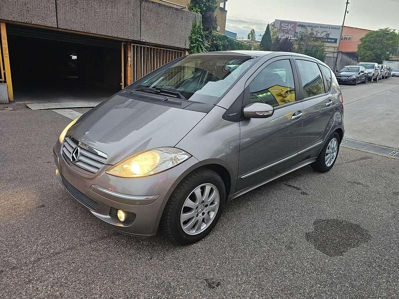 Kometgrau Gebraucht 2005 Mercedes A170 Kleinwagen | 5.500 € (Fairer Preis) - Bild 1/4