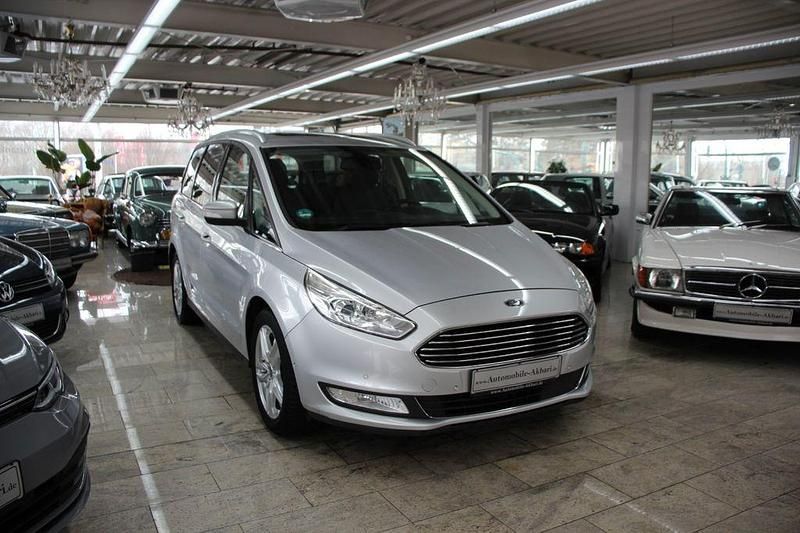 Gebraucht Ford Galaxy Titanium 211 PS (155 kW) 2016 Silber Van / Kleinbus