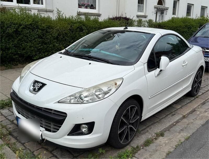 Weiß Gebraucht 2011 Peugeot 207 CC Cabrio | 3.000 € (Superpreis) - Bild 1/4