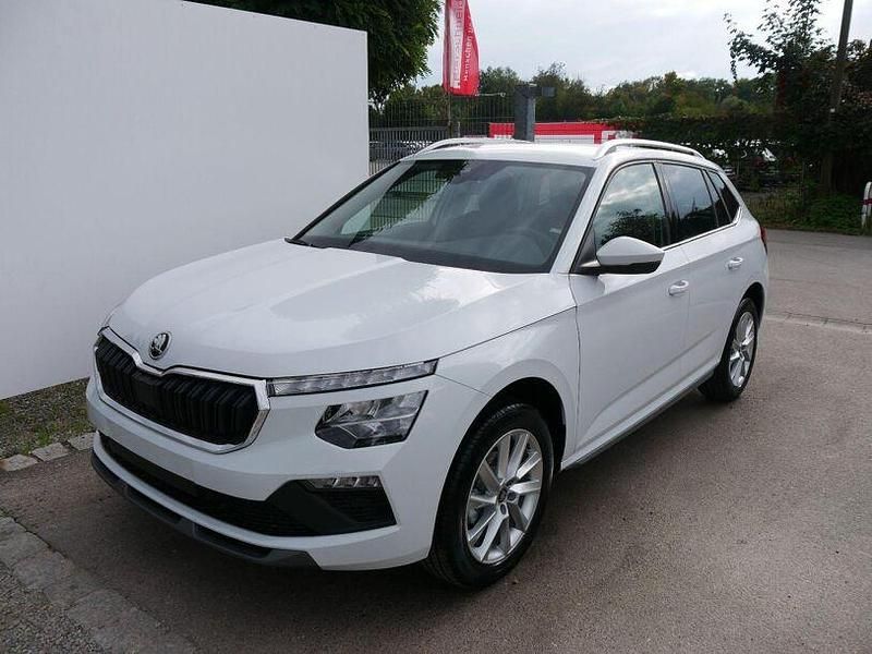 Neu Skoda Kamiq 150 PS (110 kW) 2025 Weiss SUV